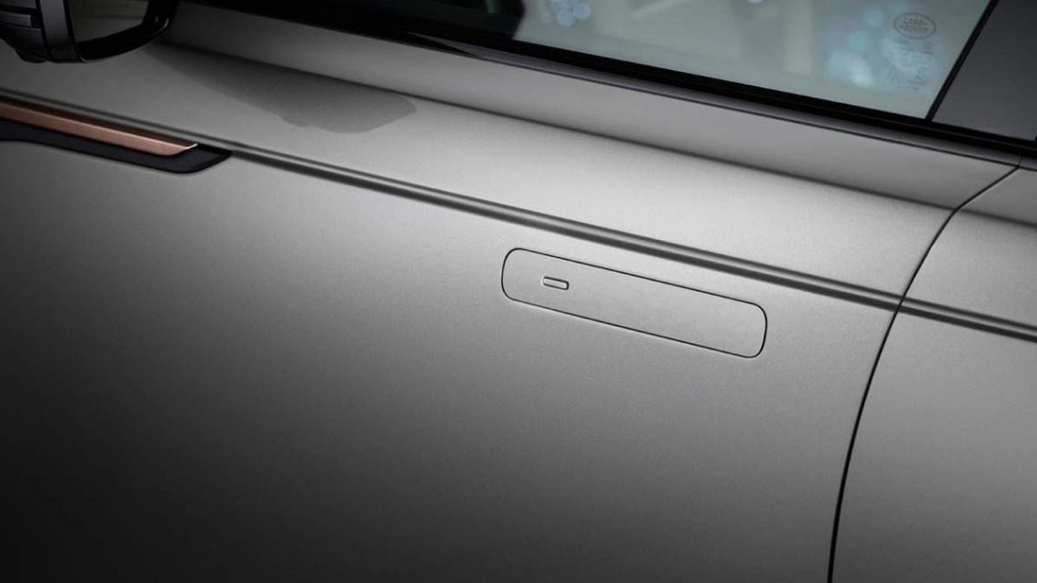 Range-Rover_Velar_06