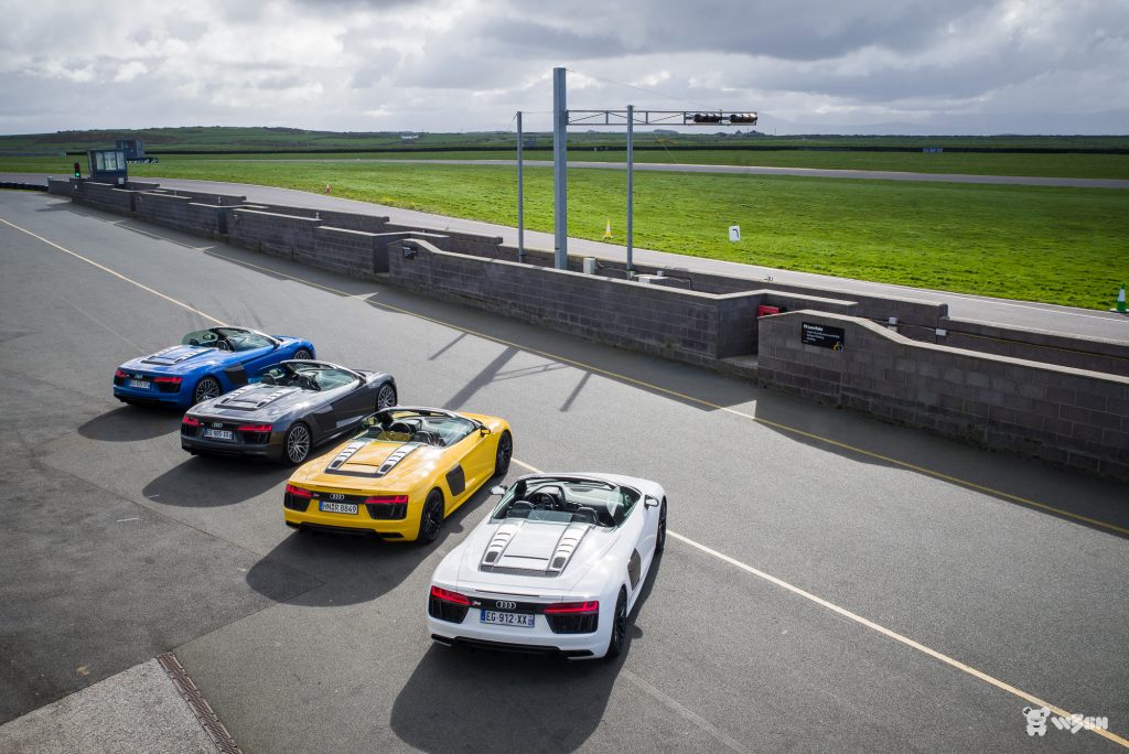 Audi-R8-Spyder-21