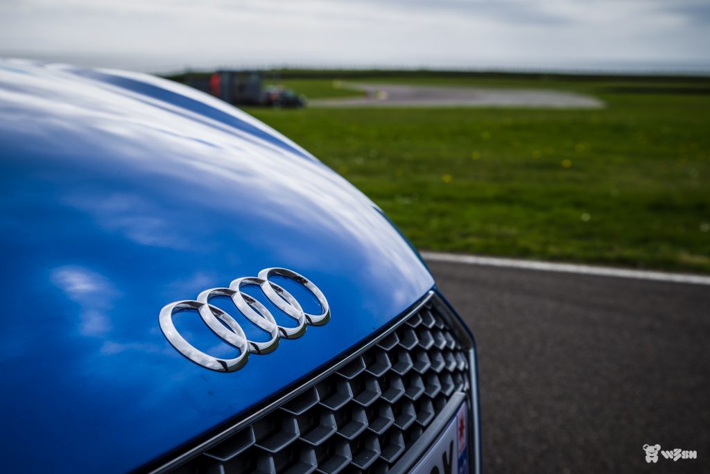 Audi-R8-Spyder-39