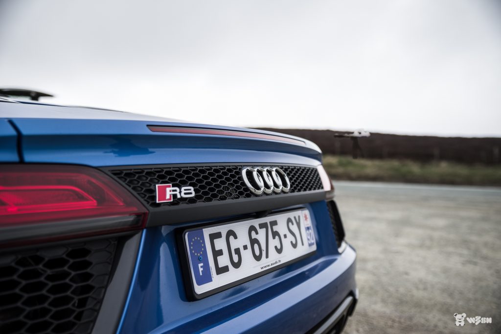 Audi-R8-Spyder-4