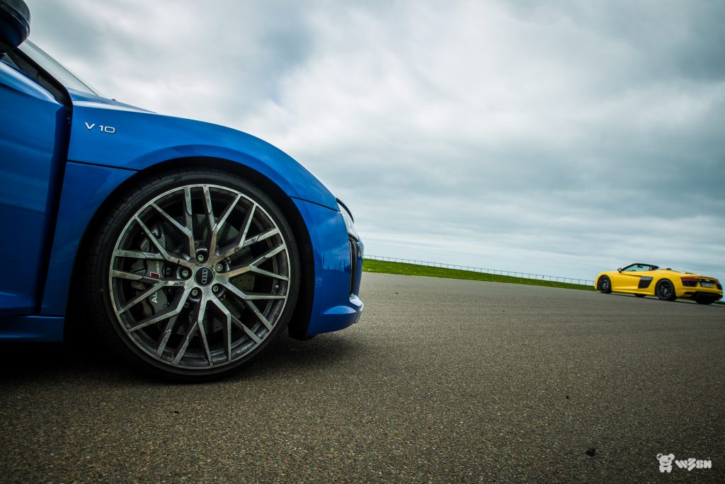 Audi-R8-Spyder-45