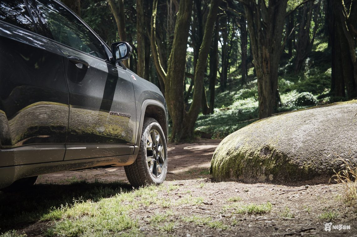 Jeep-Compass-27