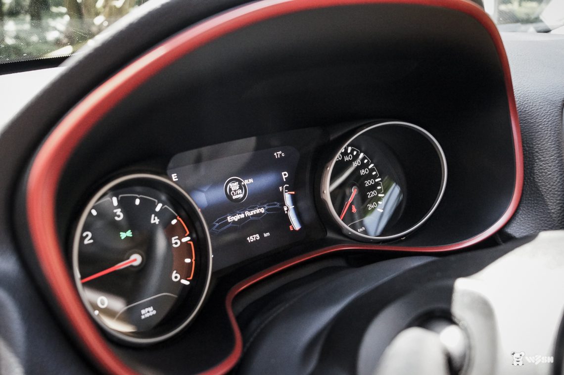 Jeep-Compass-39
