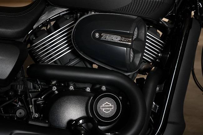 harley-davidson-street-rod-750-engine_031517124131