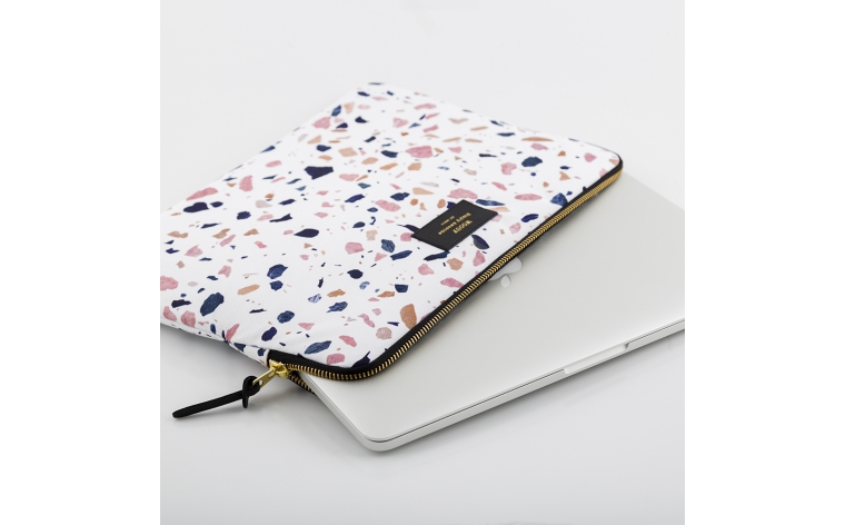 macbook-pro-13-pouces-white-terrazzo (1)