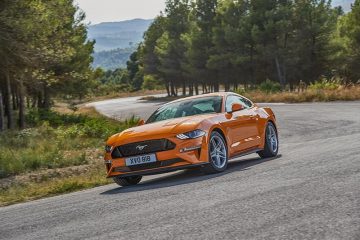 FORD_2017_MUSTANG_31