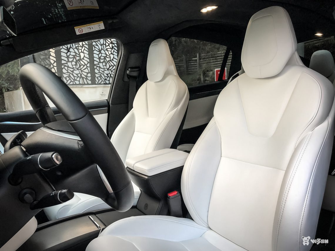 TESLA-Model-X-100D-11