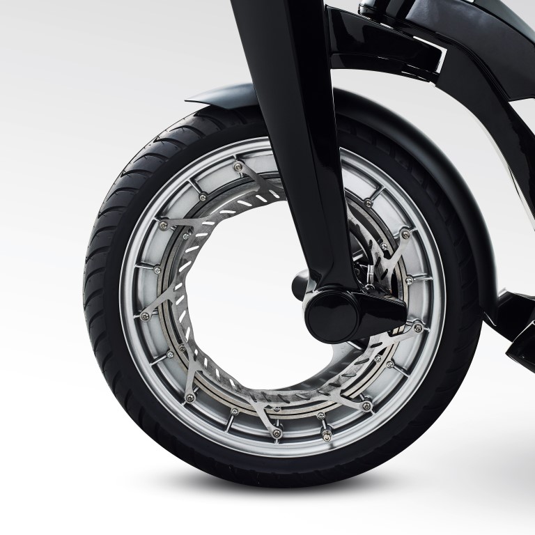 Ujet_Scooters_front wheel