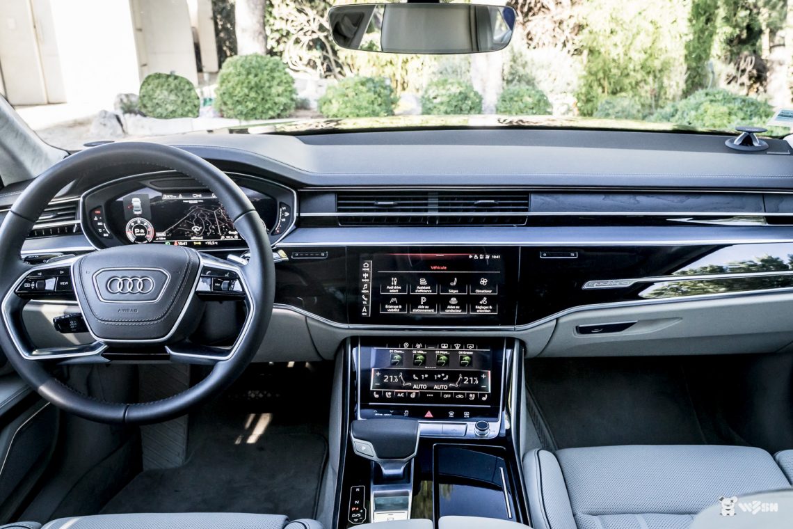 AUDI-A8L-18
