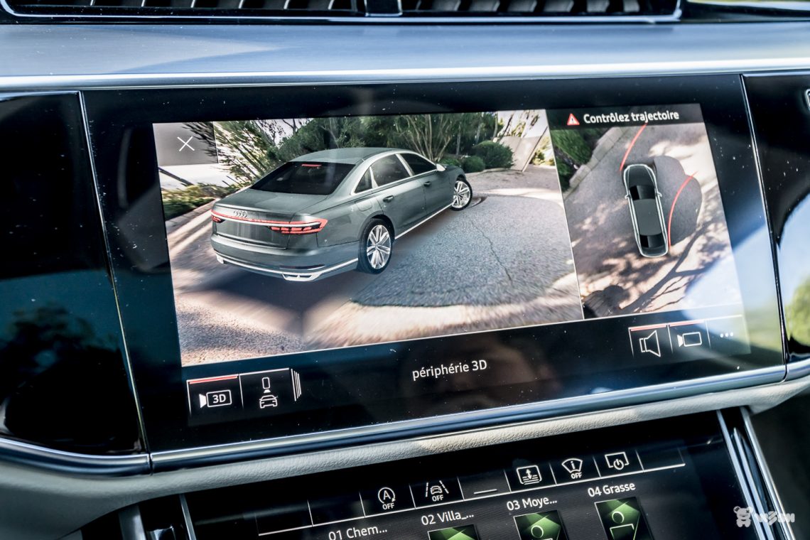 AUDI-A8L-31