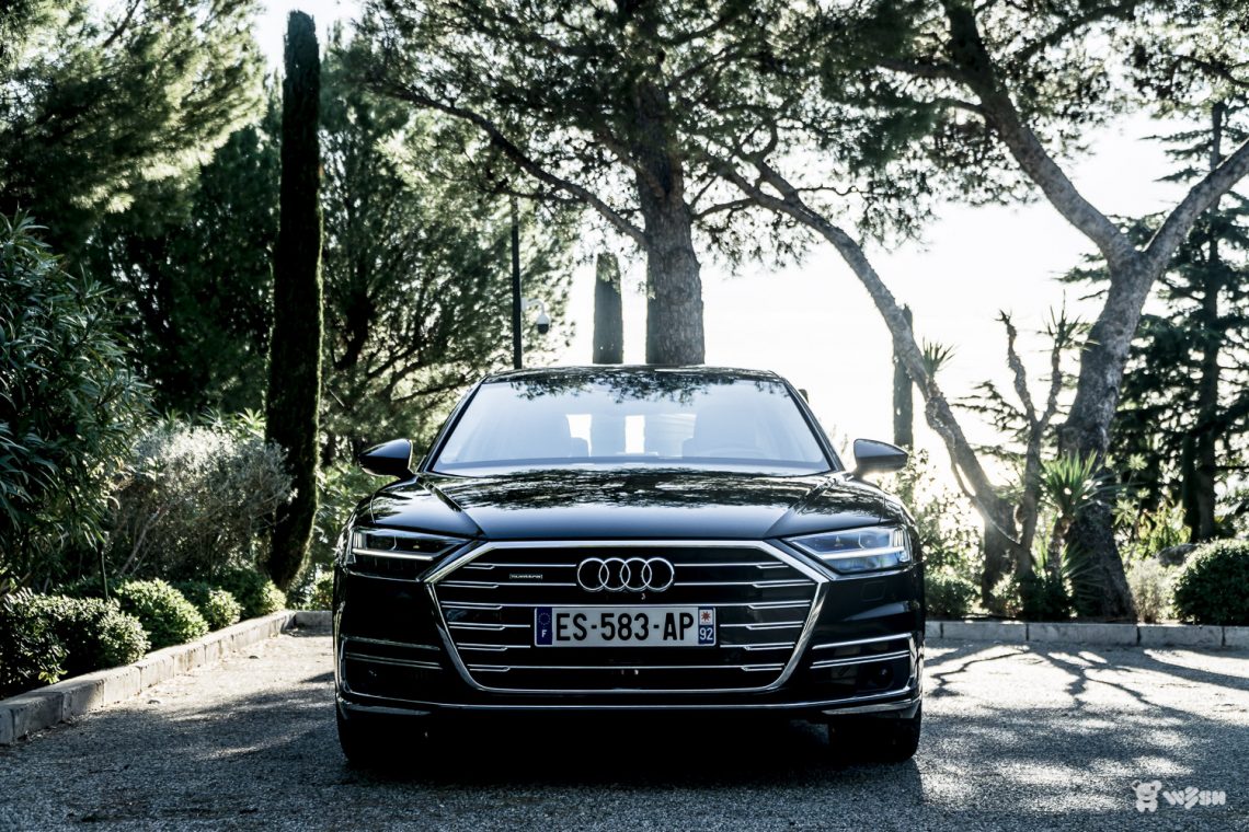 AUDI-A8L-7