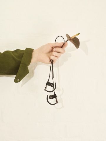 2018_02_Earset_GraphiteBrown_14