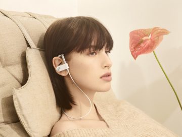 2018_02_Earset_White_1