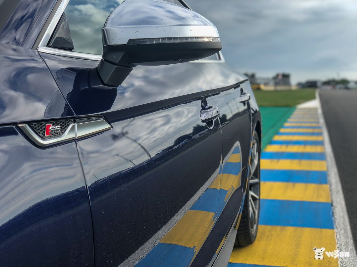 Audi-S5-Sportback-10