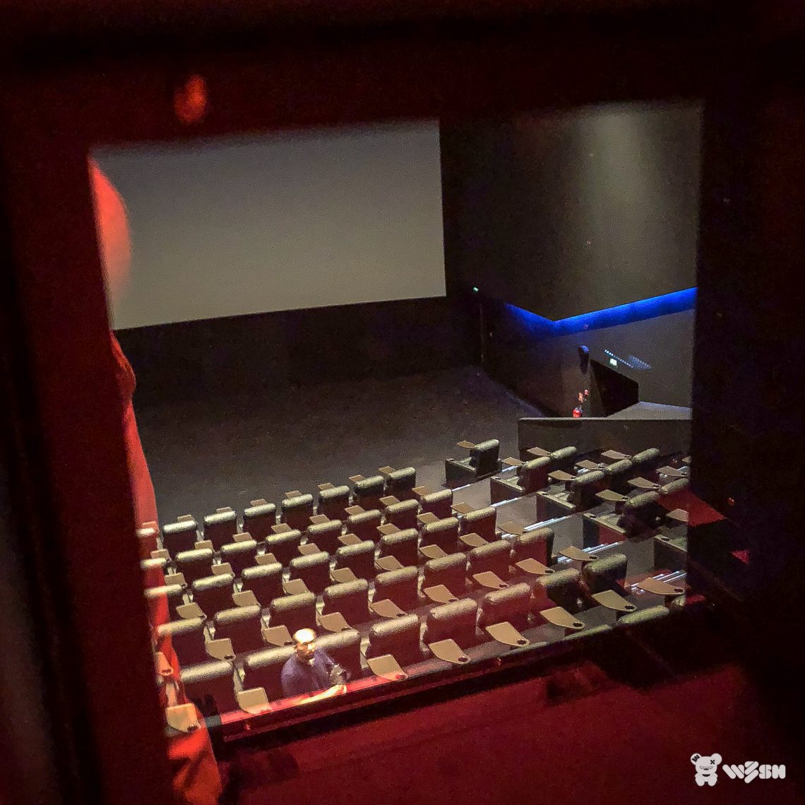 DOLBY-CINEMA-W3SH-2