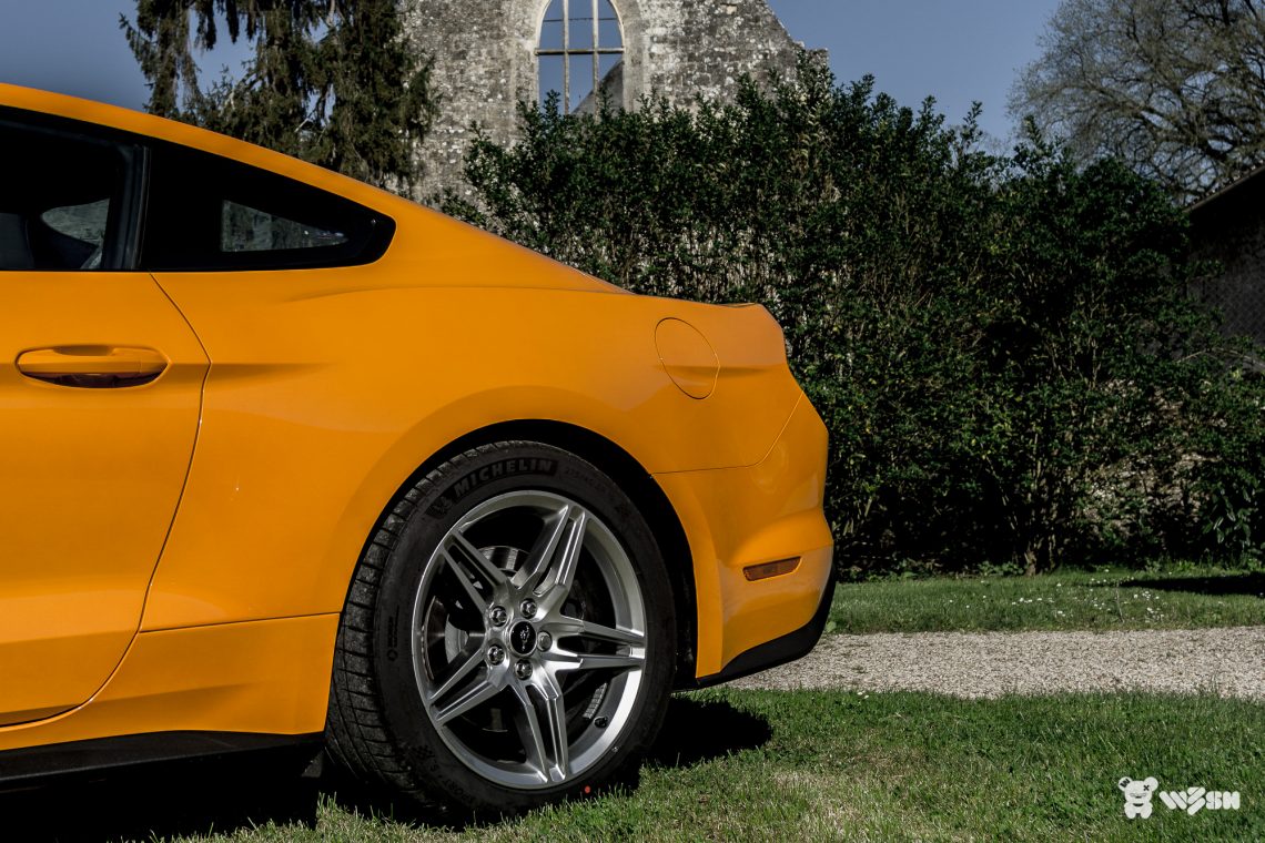 Ford-Mustang-GT-17