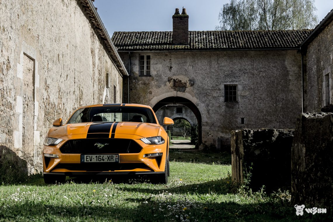 Ford-Mustang-GT-23
