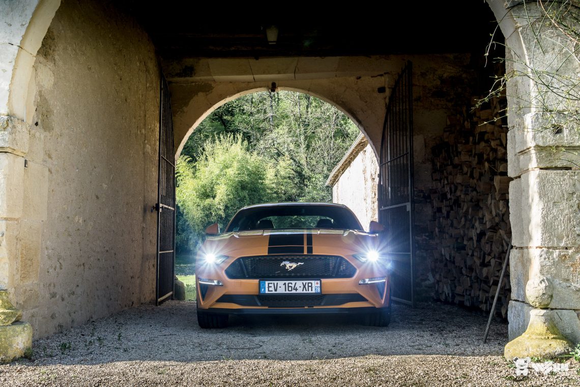 Ford-Mustang-GT-28