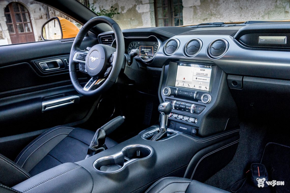 Ford-Mustang-GT-32