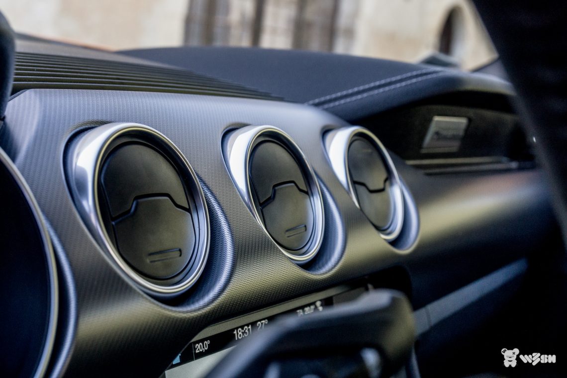 Ford-Mustang-GT-37
