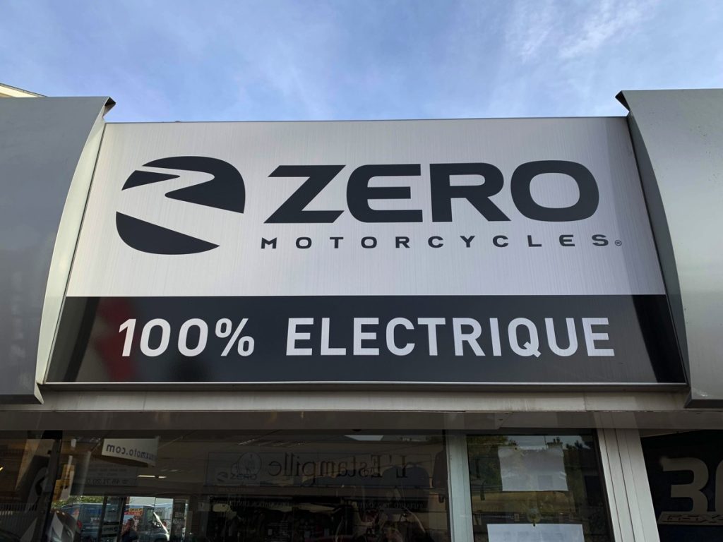 ZERO-DS_5393