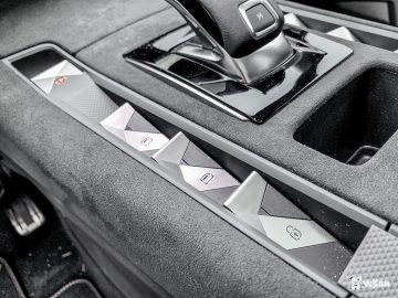 DS7 Crossback-29