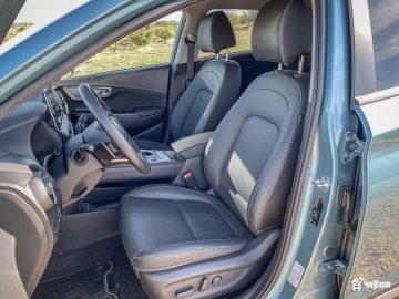 Hyundai-KONA-electric-12