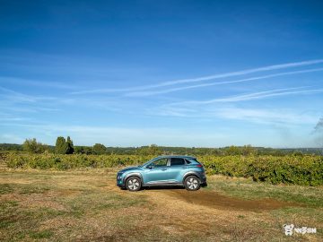 Hyundai-KONA-electric-3