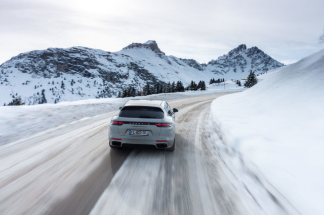 Porsche-Panamera-Turbo-S-1