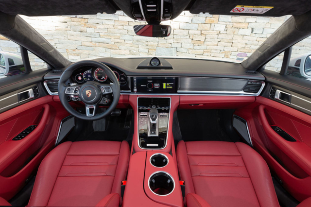 Porsche-Panamera-Turbo-S-6