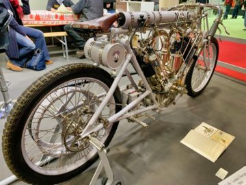 RetroMobile-2020_1436
