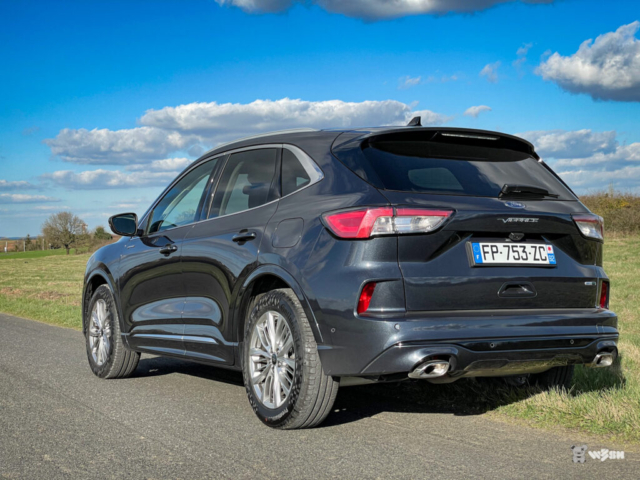 Ford-Kuga-12