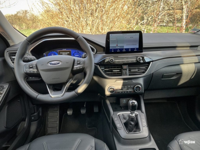 Ford-Kuga-21