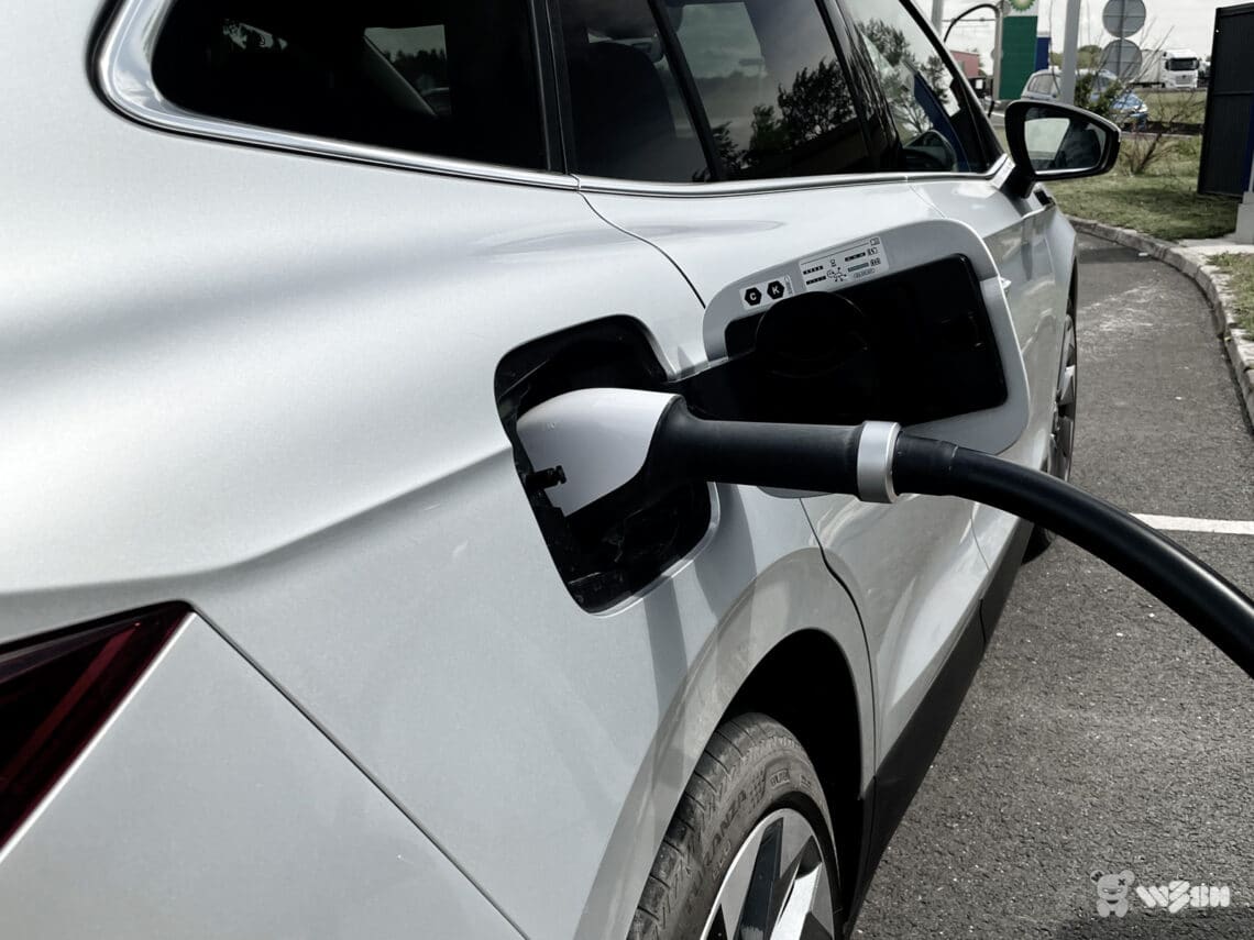 Skoda-ENIAQ-iV-recharge-3