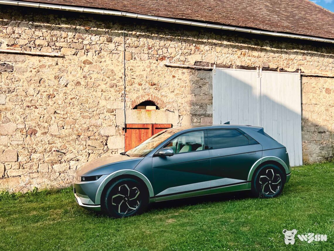 Hyundai IONIQ5-10