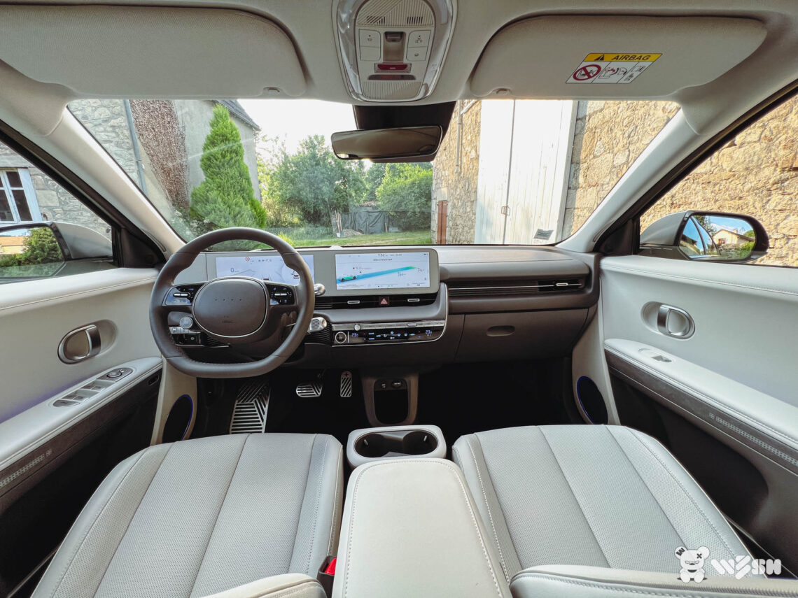 Hyundai IONIQ5-23