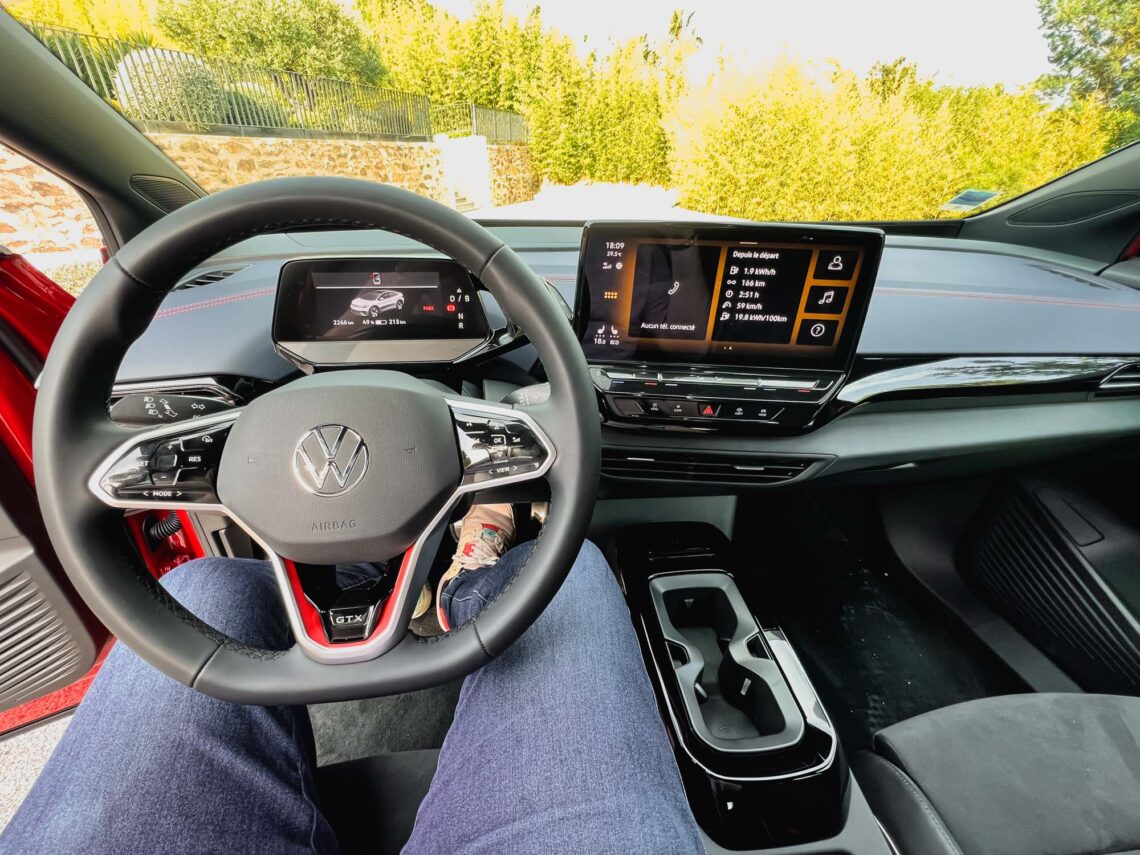 VW-ID5-GTX-16