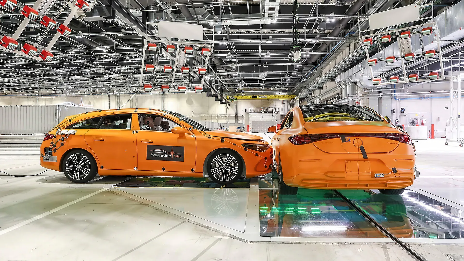 Mercedes-crashtest-03